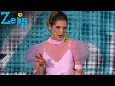 Ippolita Baldini ha un corteggiatore misterioso - ZELIG TIME | ZeligTv