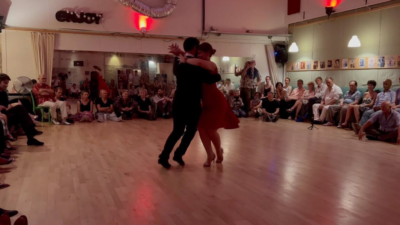 Maja Petrović  & Marko Miljević  - "El latigo" - D'Arienzo - 4/4 (milonga)