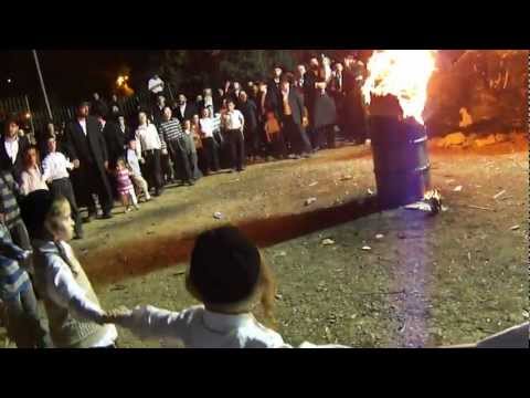 Tolna Rabbi in Jerusalem Inspiration with the Fire of Lag B'omer 2012!