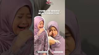 Download lagu TIDAK BISA MENAHAN AIR MATA, QEISYA MENCOBA MENGHIBUR ! #sholawat #anak #aishwanahlasholawat mp3