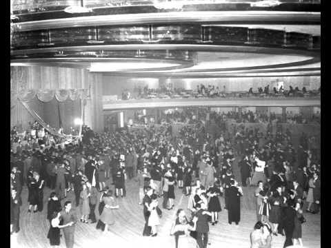 'Tis Autumn ~ Freddy Martin & his Orchestra  (1941)