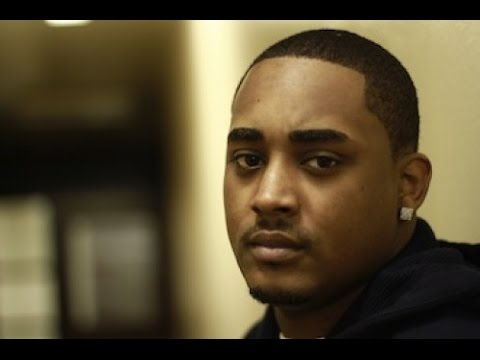 OUN P SAYS LOADED LUX IS SCARED AND BEEN DUCKING HIM SINCE 2004