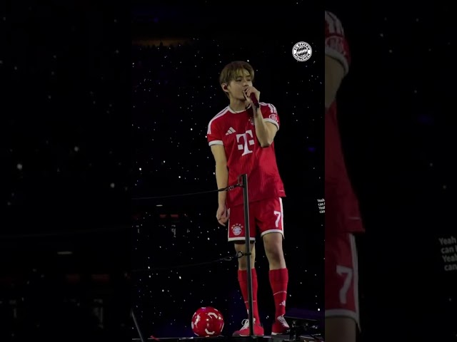 Vídeo relacionado con FC Bayern München I Riñonera I I I Riñonera I Unisex I Rojo I Capacidad 2 litros