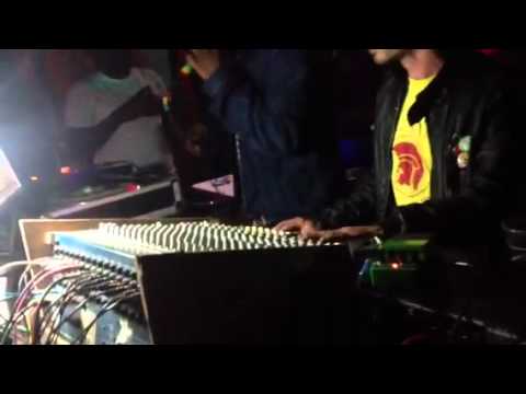 Earl 16 & Miniman live at one love festival.