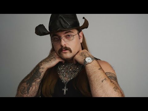 BEDOES OPOWIADA HISTORIE Z KURATOREM W WIEKU 14 LAT