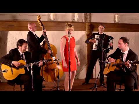 C'est Magnifique | Jonny Hepbir Quintet | UK & International Gypsy Jazz Band Hire