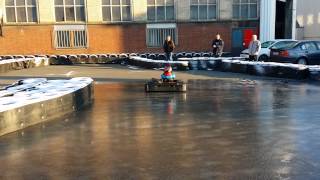 preview picture of video 'Kids ICE Karting'