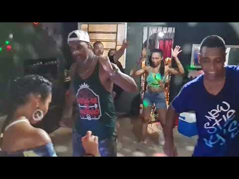 Passinhos das Antigas  com a Geração Atriana no Aniversário da Simone (1)