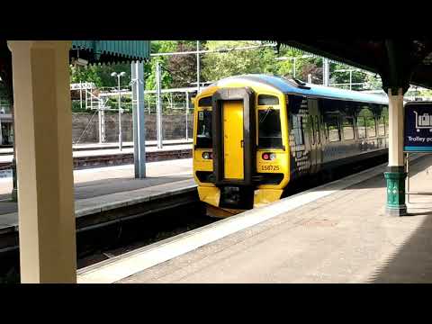 Trains at Waverley Station June 2021