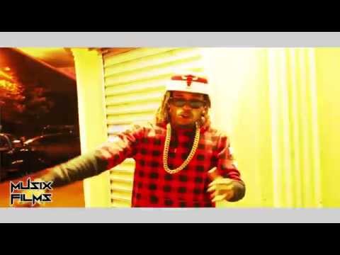 Live300it- Thru Da Field {HD}