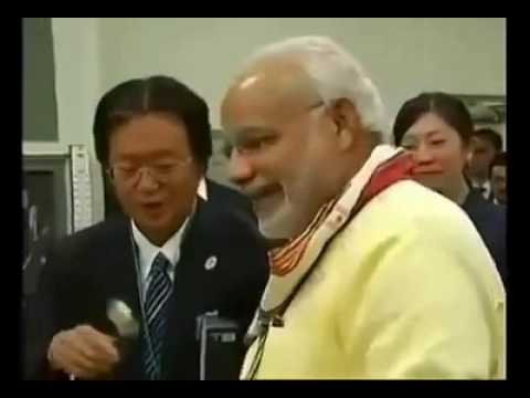 PM NARENDRA MODI vist japan 2016 | playing flute and beating drum