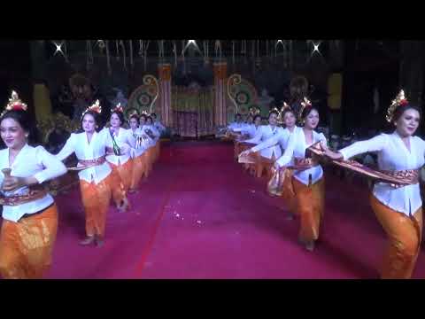 “JANGER KALANGUAN NANGUN PRAJA” DAN DOLANAN “UNTUNG PAYU PUYUNG” STT YOWANA PRANA KHIRANA 