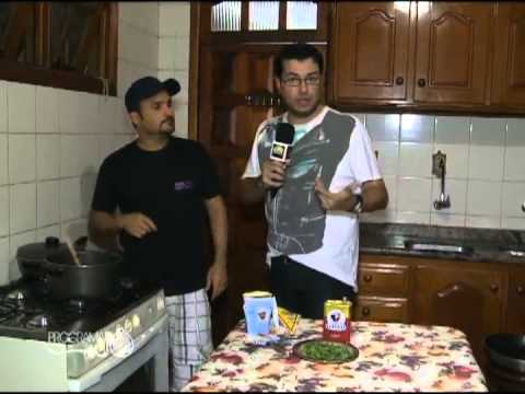 11-04-2013 materia - BRINCANDO DE CHEFE ESCONDIDINHO DE CARNE SECA