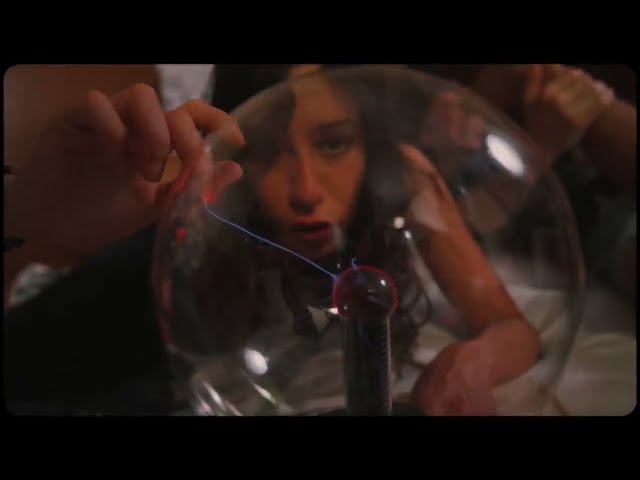 Video zu 'Notti In Bianco' ansehen