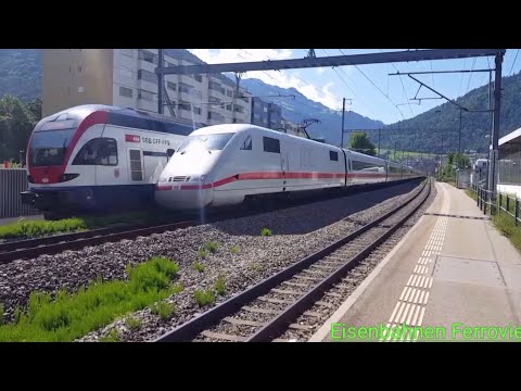 ICE, Züge der SBB und die Rhätische Bahn durch die Stadt Chur in Graubünden, trains, treni