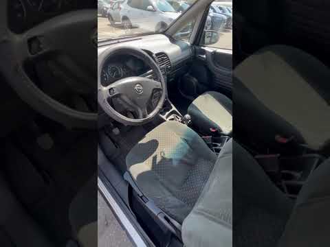 фото opel zafira a рестайлинг 0