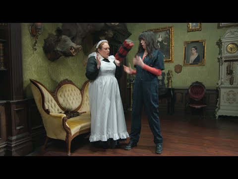 Tracy the Plumber disarms a toilet bomb