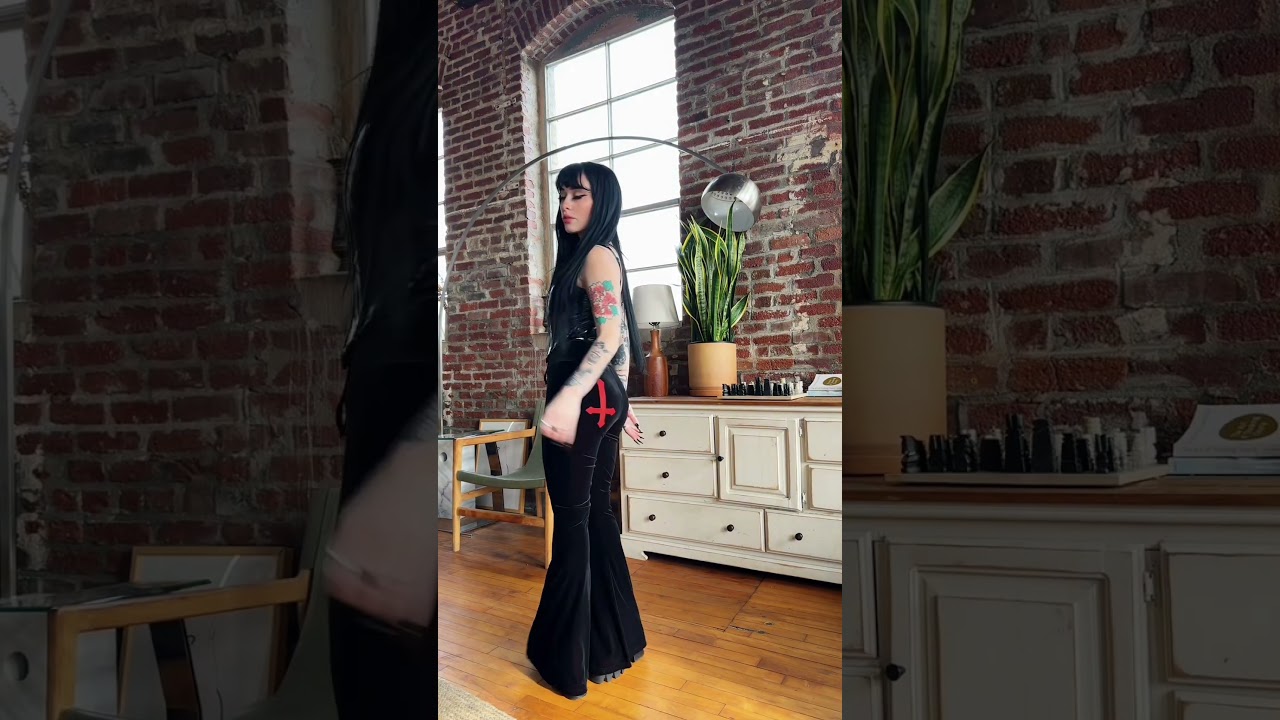 More all black outfit inspo! #allblack #goth #fashion