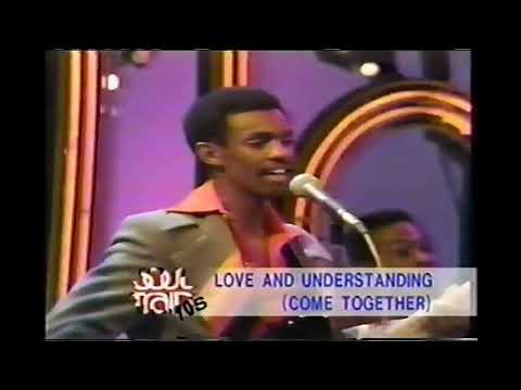 Videoclip de Come Together (Live) — Kool & The Gang