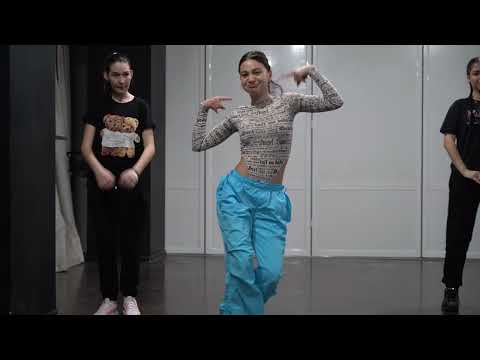 Matteo feat. Ruby - Drama  (Choreography) by Ioana & Lore | Beginner Class