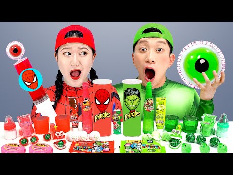 Red VS Green Color Food Challenge 빨간색 초록색 음식 챌린지 by HUBABI