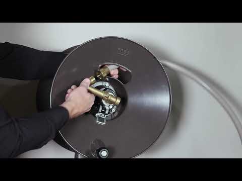 How to attach hose on reel (left or right rewinding)