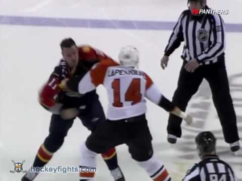 Ian Laperriere vs Gregory Campbell