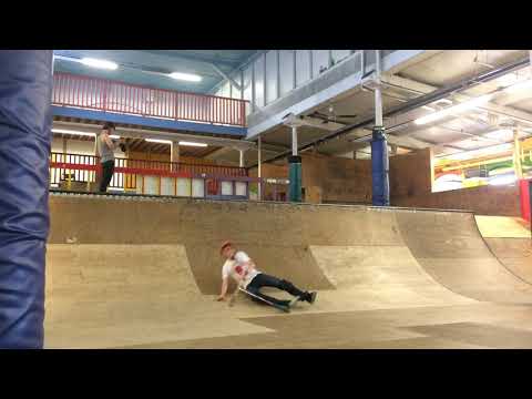 Battle of the BRI UMBRELLA 🤟🏼🛴