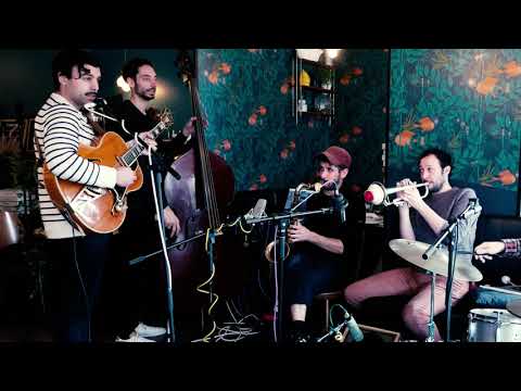 AS 78/2 - Louisiana fairytale with guests - 1942 D'Angelico Excel