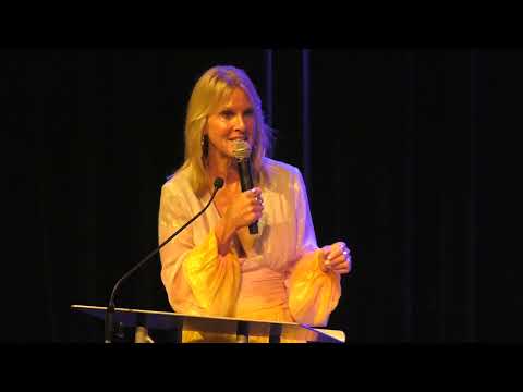 Elin Hilderbrand - Southern Voices 2023