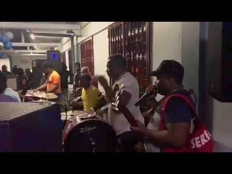 Aptijt ft thimothy Darius