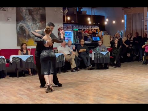 Jorge Olguin & Lya Elcagu - "Gitana Russa" by Malerba