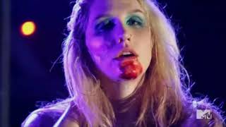 Kesha: My Crazy Beautiful Life - Taking The Stage S01 E01