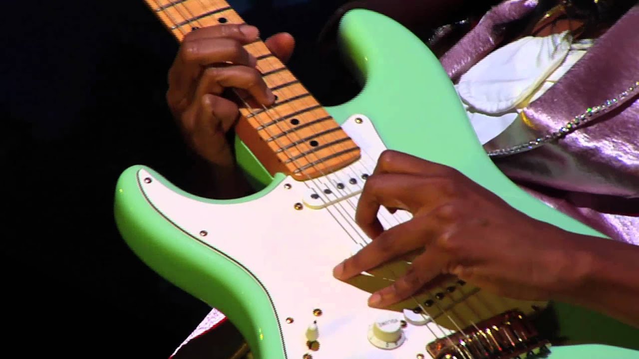 Hustler's Blues LIVE - Malina Moye - YouTube