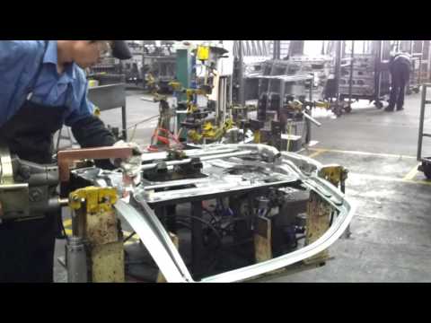 Auto Body Spot Welding: Efficient Car Door Assembly with WPI TAIWAN C-Type Weld Gun