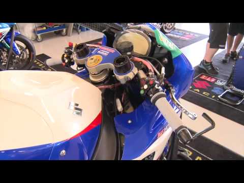 2015 YOSHIMURA SUZUKI FACTORY RACING - COTA SBK TEST