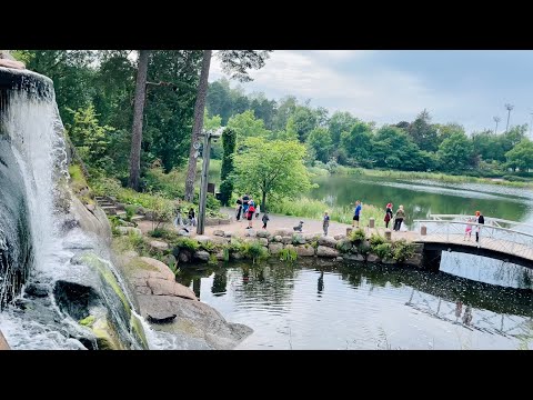 Finland Walks: Sapokka water garden, Kotka. Beautiful park, harbor and houses in Finnish town.