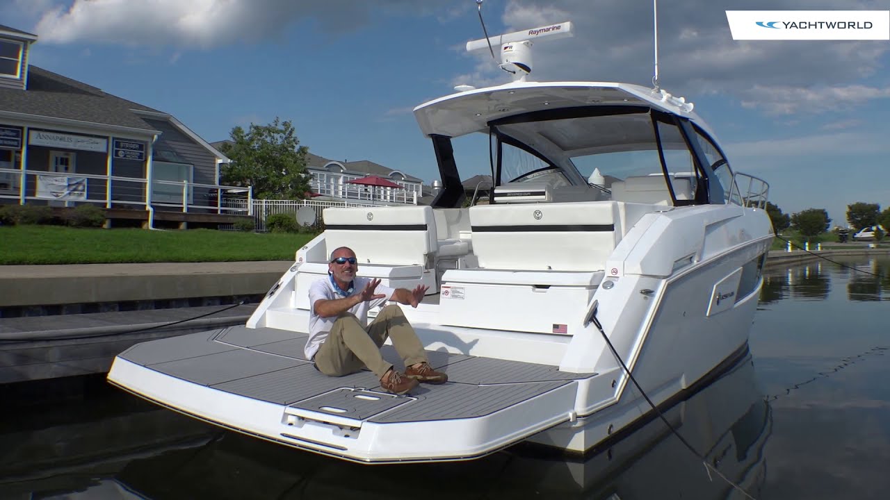 Cruisers Yachts 39 Express Full Walkthrough Video