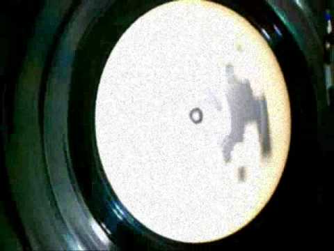 Hatiras - Spaced Invader (King Unique Club Mix)