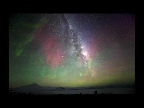 The Time Lapse of Aurora with Milkyway