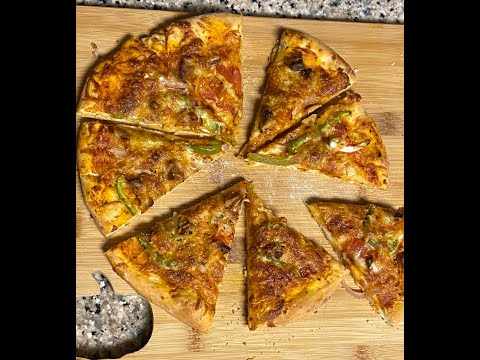 Easiest homemade thin crust pizza 🍕| Healthy and Tasty recipe