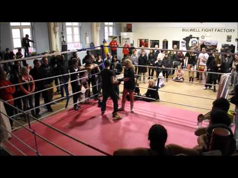 Interclub 08/12/2013 Christie Price (Trent) vs ? (MT8)