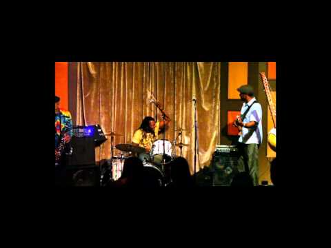 Charles Neville (Neville Brothers) with Youssoupha Sidibe and the Mystic Rhythms Band CODA SF 3