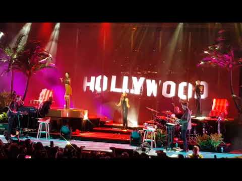 Lara del Rey Melbourne 31-March-2018(2)