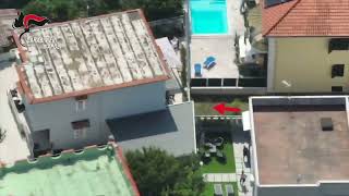 cattura-latitante-nel-napoletano-le-immagini-del-blitz