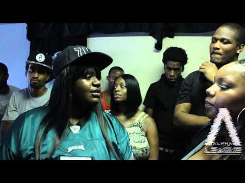 Looney Barz vs Ace Boogie