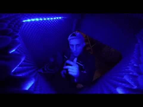 Skou - Freestyle Booth #1 (Prod. Benihana Boy)