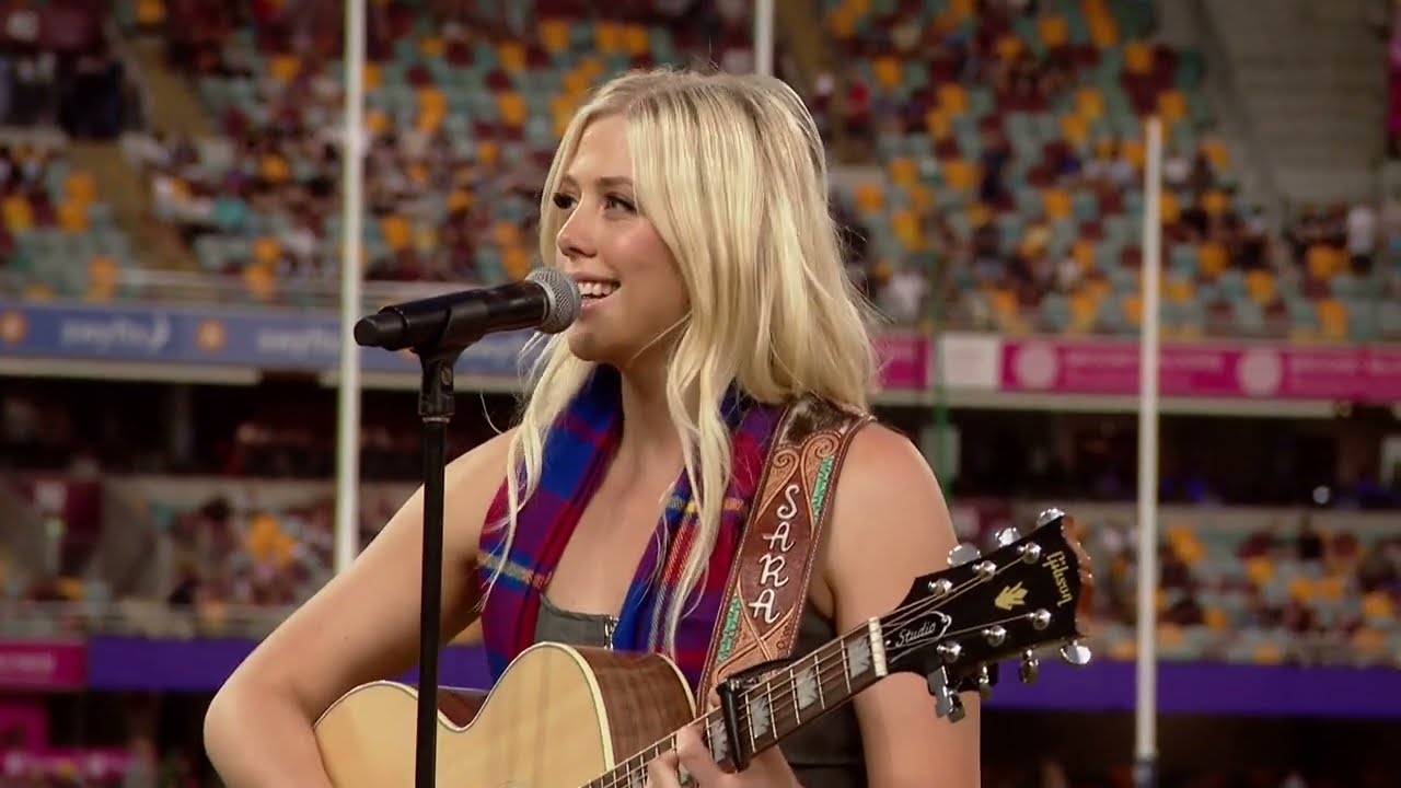 Sara Berki - 'Take Me Home, Country Roads' Cover