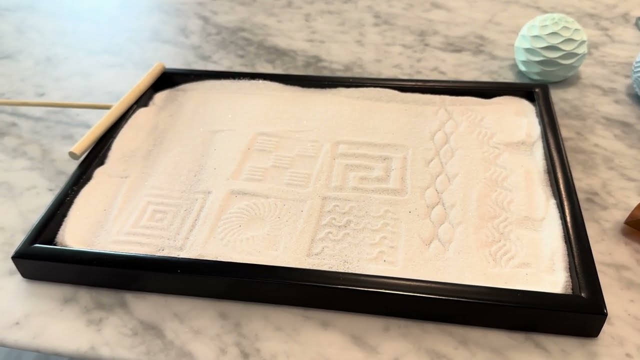 AOVOA Japanese Zen Garden Kit for Desk