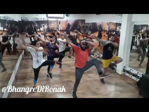 Garaari | Bups Saggu FT. Saini Surinder | Preet Kaur | Bhangra Steps (2017)